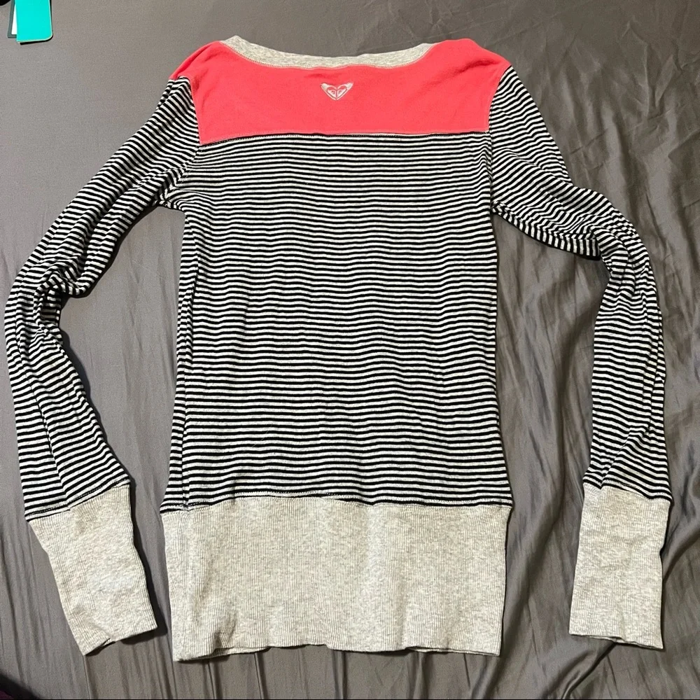 Small Roxy lightweight sweater - Picture 2 of 5